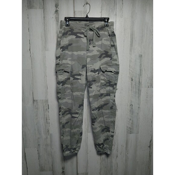 American Eagle Camo Jogger Pants Size 4 Green Drawstring - Picture 1 of 7